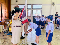 42EF6352-CA77-4C67-A34B-BD70F0974820