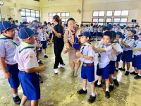 4425C71D-39A6-4A42-AD5E-1928967E6C54