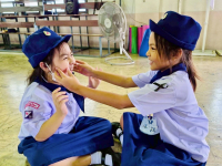 99D2A19C-4FA6-491D-8553-534254FF4C07