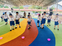 9F9A2856-20C1-4BB4-80E2-79644A65F38A