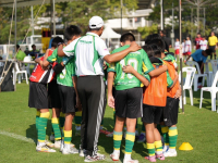 3EAA38C0-2F9B-4528-A387-403A51117E60