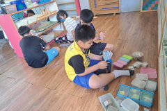 กิจกรรมกตเวทีต่อโรงเรียนและห้องเรียน