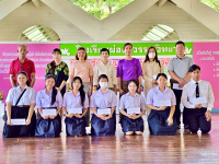 3332478C-64D3-4243-AB26-84B9FAEE568B