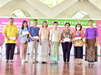 57DE5963-16F3-426D-84DC-E60F27A1A10A 57DE5963-16F3-426D-84DC-E60F27A1A10A