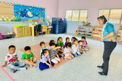 LINE_ALBUM_21567_๒๔๐๕๒๑_12