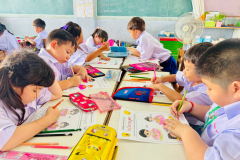 LINE_ALBUM_21567_๒๔๐๕๒๑_59