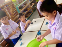 AEA51F46-83BB-4782-B222-F049384585FC AEA51F46-83BB-4782-B222-F049384585FC