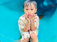 C7D24EA9-073B-4A75-AB6E-B31A0F9AA576