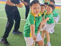 B6CC4580-3B2C-46E9-B296-01B0122AA2AF