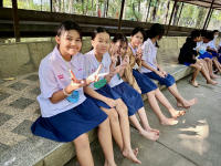 08161F93-8A6C-4020-9BD4-BF016ADBCA4B