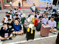 3A787B78-6F4B-49B4-9AD7-FD407EDA0BC2