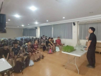 53E052C4-3B72-4FA4-854B-B23B932C6D9D