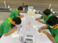 0CD9AA18-254F-4E90-B30D-FABEA96BD887