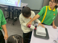 4A6ED647-4E5A-48D7-B6BA-AF6F0033C2DE