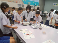 7A173B15-E7AF-480D-9CC3-1B10C8ADE469