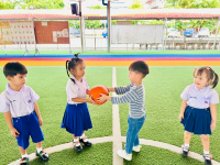 1C462066-C5B7-4305-8AF0-4F7BD263767D