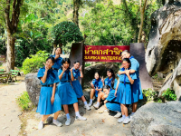 16C06030-E7C6-4DF9-971A-2B07E808BBDC