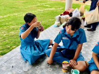 5C5F162E-542C-42E3-8630-5F1F62513B2F