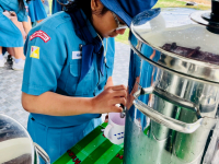 82B5FF38-EAFD-4774-9BA6-B051DF64BA1C